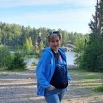Yuliya, 52 (3 , 0 )